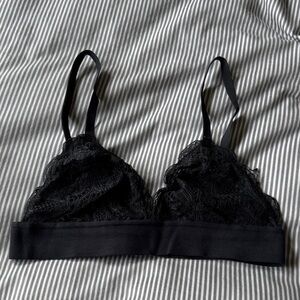 Lively Lace Bralette Black M